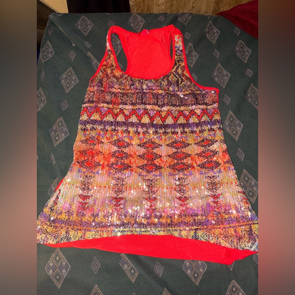 BONGO Red Graphic Sequin Sleeveless Tank Top
